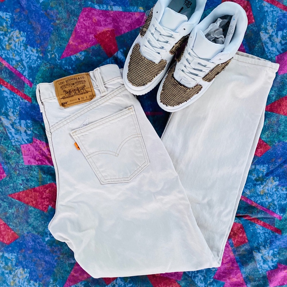 White Orange Tab Levi’s 550’s